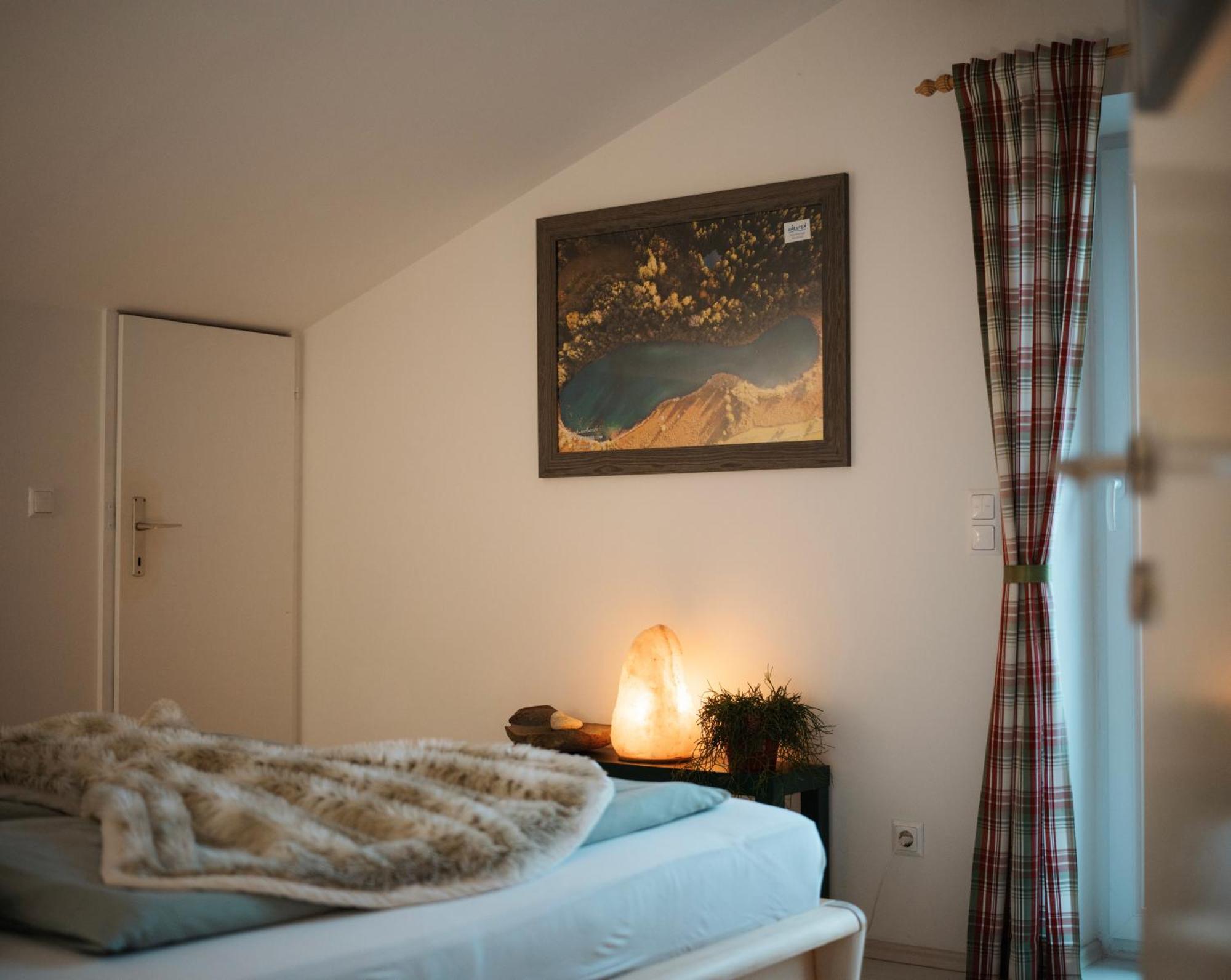 Апартаменти Schwalbennest Velden Фельден-ам-Вертерзе Екстер'єр фото